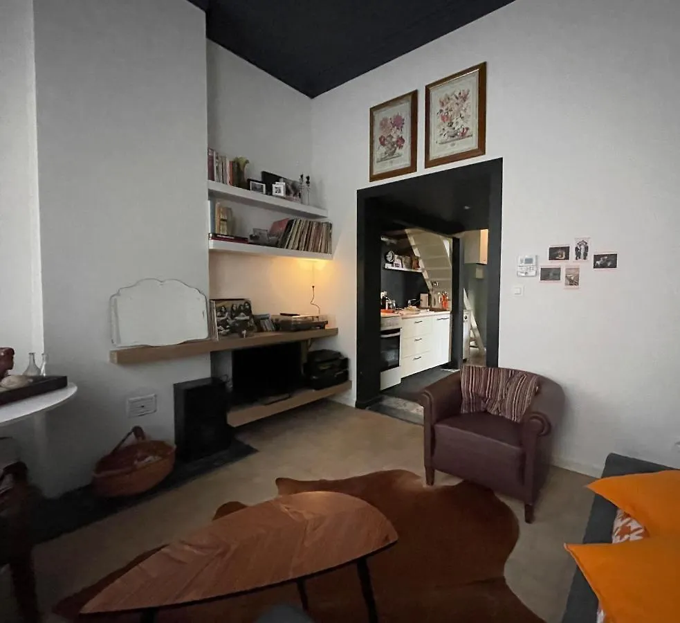 Studio Dageraad Antwerpen 0*,  België